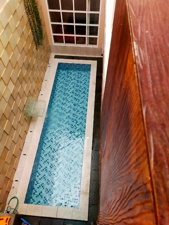 Villa Keluarga Pandansari Malang Exterior foto